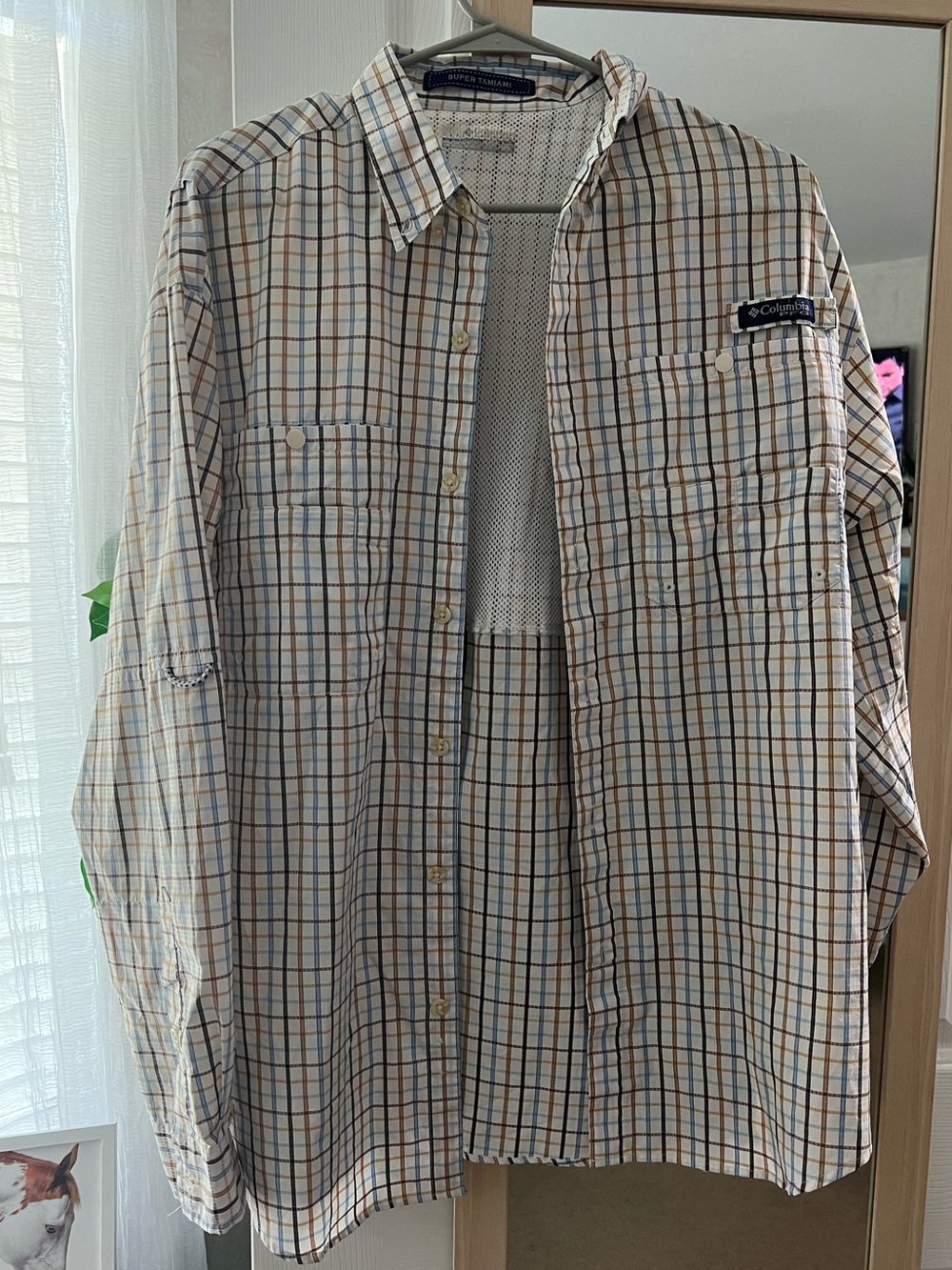 Columbia Men's Beige and Blue Plaid Long-Sleeve Button-Down Shirt